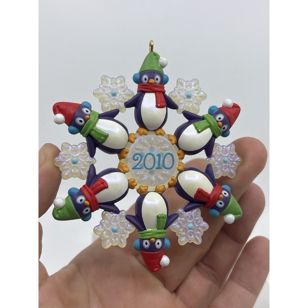 2010 Hallmark Snow Many Penguins Ltd Ed  Keepsake Ornament